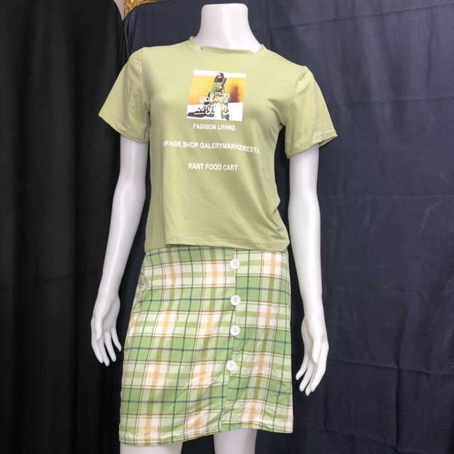Sale ‼️ ต่ำกว่าทุน ชุดเซ็ท สีเขียว กระโปรงลายสก็อต