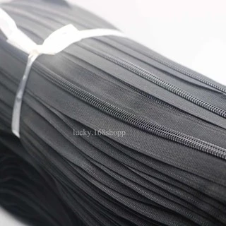 เส้นซิป ซิป ซิปไนลอน เส้นซิปเบอร์5 สีดำ 100หลา/ม้วน