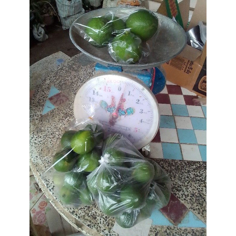 มะนาวสดๆมะนาวปลอดสารพิษถุงละ35ขนาด350-400กรัม