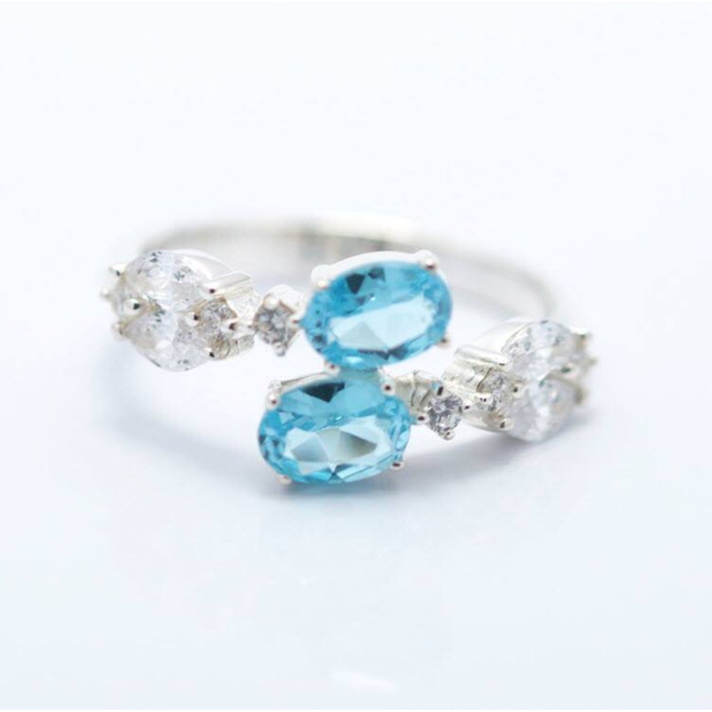 แหวนงูเกี้ยวเกี่ยวใจ (Snake Signet Ring)