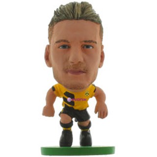 โมเดลนักฟุตบอล SoccerStarz ลิขสิทธิ์แท้จากสโมสร Borussia Dortmund - Ciro Immobile 2015