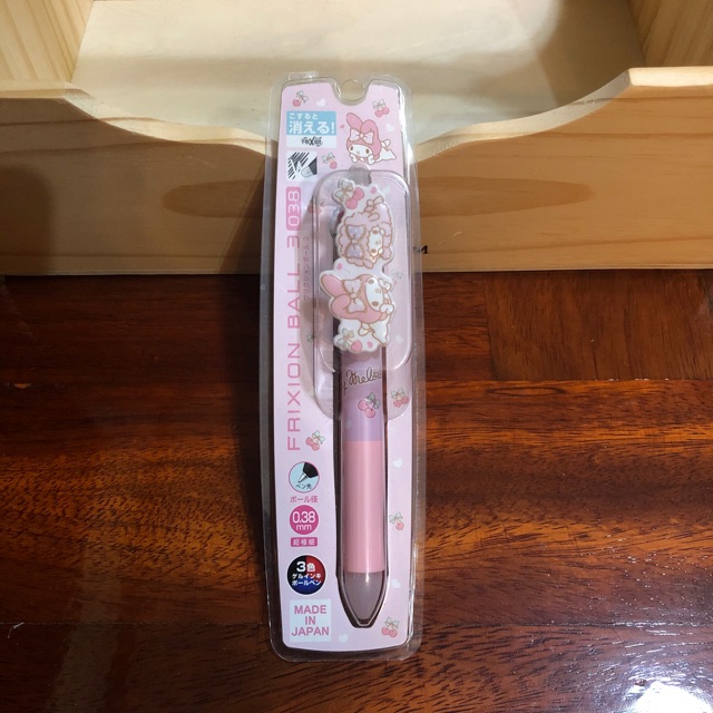 ปากกา Sanrio Frixion Ball