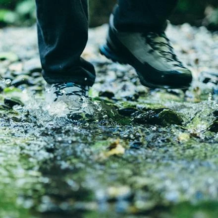 น้ำยาเคลือบกันน้ำรองเท้า Gear Aid ReviveX สำหรับวัสดุ Suede Nubuck Canvas Gore-TEX thumbnail 8