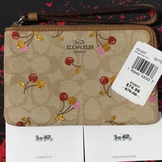 [ส่งฟรีไม่ต้องใช้โค้ด]กระเป๋าคล้องมือ Coach ของแท้100%