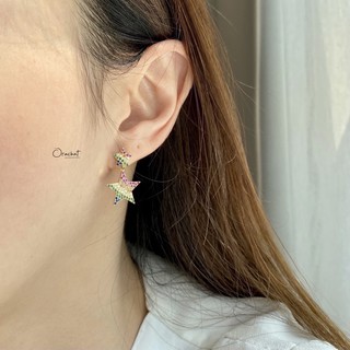 Rainbow star earrings. (ต่างหูทรงห้อยสั้น งานชุบทองคำขาว เพชร CZ สีรุ้ง)