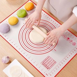 แผ่นรองนวดแป้ง ซิลิโคน เกรดอาหาร ขนาด 40x60 ซม. มีสเกล แบบหนา มีให้เลือก 2สี