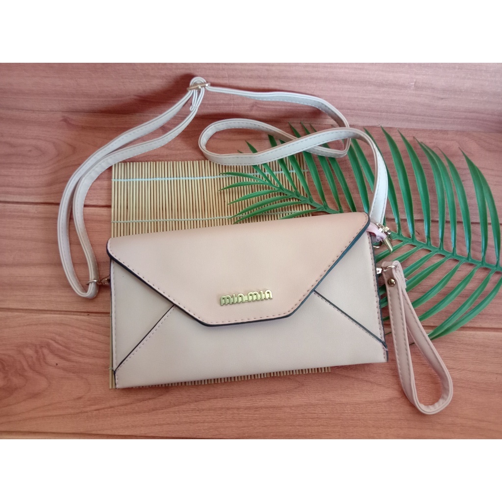 ENVELOPE MINMIN CLUTCH SLING BAG, สลัดหนังสังเคราะห์ของผู้หญิง