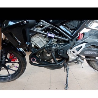 แคชบาร์, กันล้ม CB150R วัสดุเหล็กหนาอย่างดีแข็งแรงทนทาน ทำสีพาวเดอร์โค้ทอย่างดี (ยิงทราย)ช่วยลดการเกิดสนิม