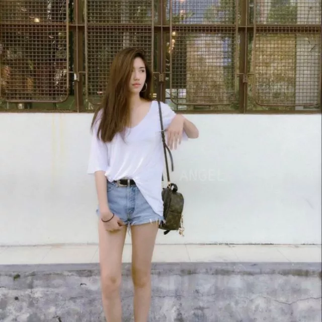 TOPSHOP รุ่นT03:คอVแขนสั้นOversize❤️งานป้ายTOPSHOP(ANGEL STYLE)เนื้อผ้าเรย่อน นิ่มๆเด้งๆ ผ้าทิ้งตัว ใส่สบายมากๆค่ะ🌈🌈