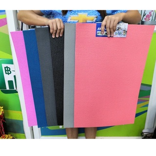 ANTI SLIP MAT แผ่นยางรองกันลื่น ขนาด 60x40 cm สำหรับปูรองพื้นกันลื่น ผลิตจาก PVC ส่งคละสี