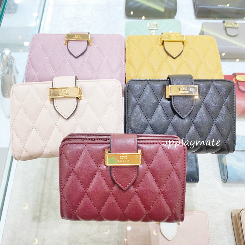 LYN กระเป๋าสตางค์ LYN กระเป๋าสตางค์ใบสั้น รุ่น Jackie Q Short Wallet ...