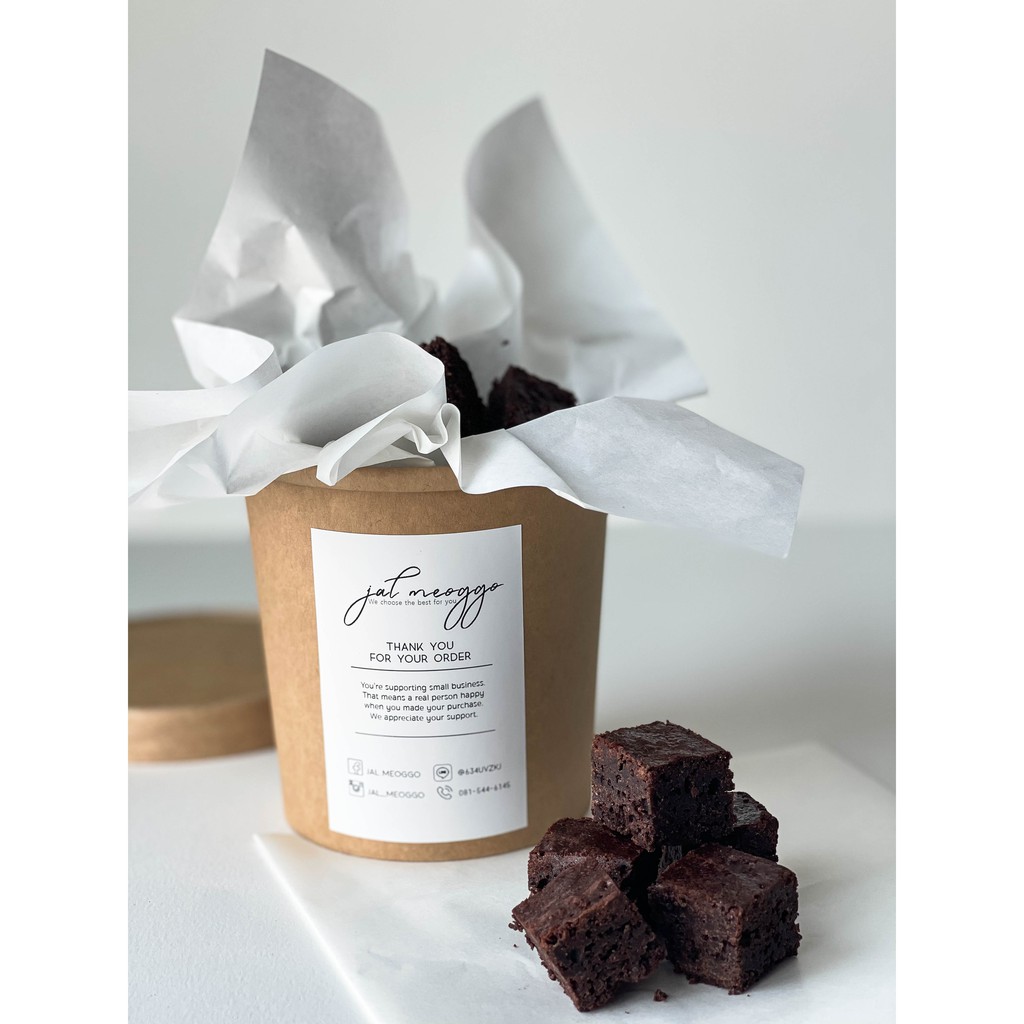 Jal meoggo FUDGE BROWNIE  cube  บราวนี่เนื้อหนึบ พอดีคำเข้มข้นช็อคโกแลต