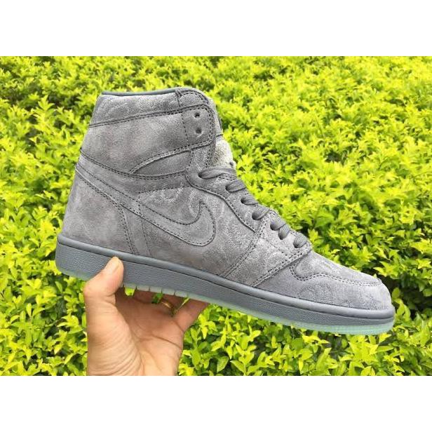 kaws jordan 1