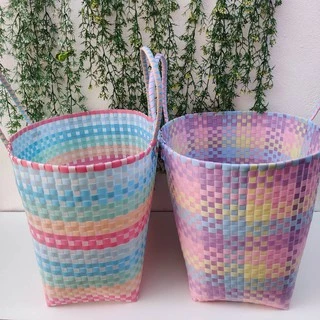 กระเป๋าสานเส้นพลาสติก สวยๆ ซุปเปอร์จัมโบ้ กว้าง25.5ยาว46สูง37CM ขอบปากกระเป๋า