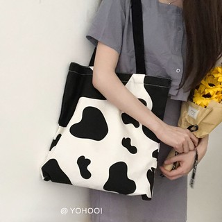 *﹆🥛กระเป๋าผ้า cow pattern พร้อมส่ง 🐮⤾· (MN059)