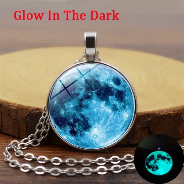 [ เรืองแสง ] สร้อยคอพระจันทร์สีน้ำเงิน • Glow in the dark Blue Moon Necklace