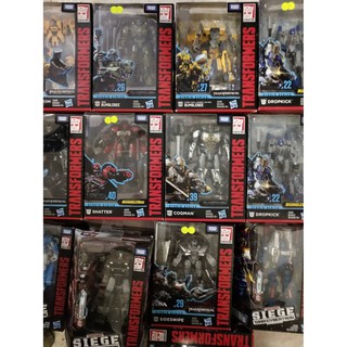 โมเดลฟิกเกอร์เเท้ 100% ทรานฟอร์เมอร์ TAKERA TOMY GENERATIONS- TRANSFORMERS -STUDIO SERIES