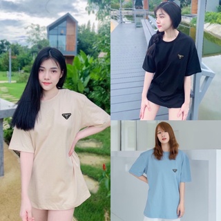 🌟st.f_shop🌟 เสื้อยืดoversize วานปากลายปราด้า เสื้อยืดคอกลม แต่งอะไหล่  งานใหม่ อก42-44 ยาว29