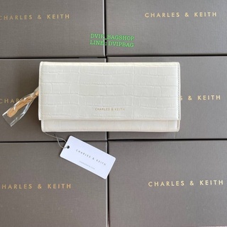 CHARLES &amp; KEITH CROC-EFFECT TASSEL LONG WALLET