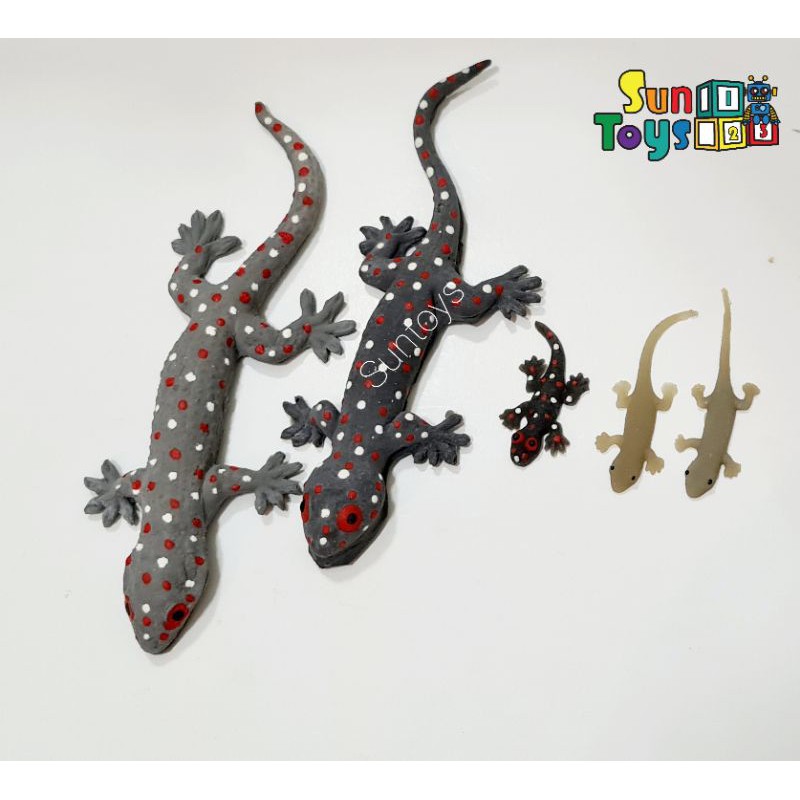 ตุ๊กแกปลอม จิ้งจกปลอม งูปลอม แมลงสาบ ตุ๊กแกตัวใหญ่9.5นิ้ว