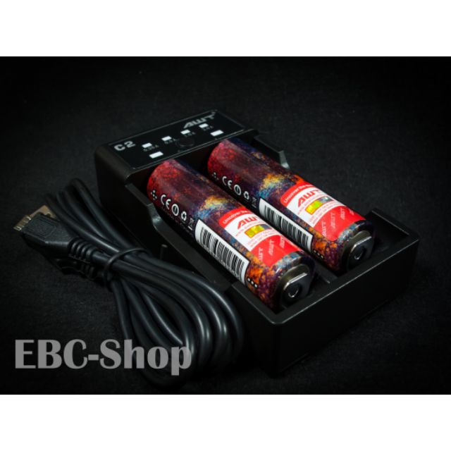 ชุดที่ชาร์จพร้อมใช้ awt c2 พร้อมถ่าน awt35a 2 ก้อน (แท้)