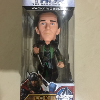 พร้อมส่ง bobble head โลกิ Thor Funko pop Loki สุดหล่อ ^^ 650.-฿