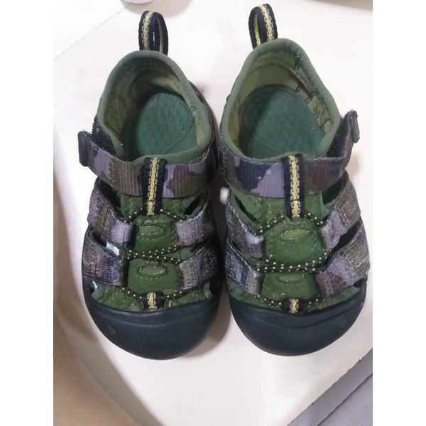 ❌ขายแล้ว รองเท้าเด็ก keen ลายทหาร 600฿ สภาพใหม่มาก