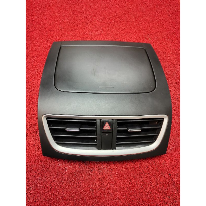 Suzuki Swift Dashboard Aircond Panel Cover (Buger) สําหรับ ZC32 ZC32S