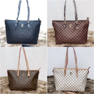 กระเป๋า Louis Vuitton Cabas Mezzo Tote