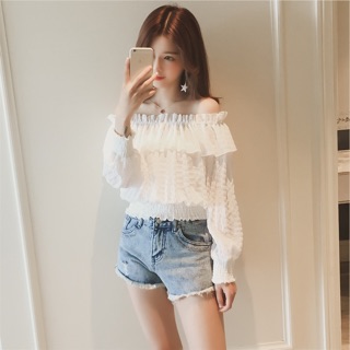 *พร้อมส่ง* เสื้อ Blouse สม๊อคเปิดไหล่ แขนยาว ระบายพริ้ว *มี3สีจ้า*