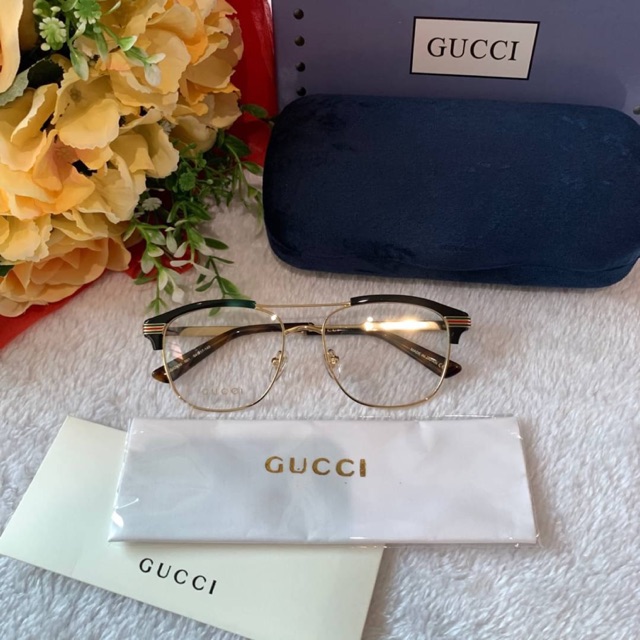 กรอบแว่น GUCCI GG02410