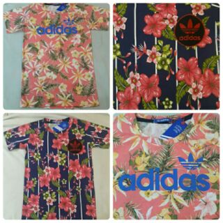 เสื้อยืดลายดอก สีสันสดใสมาใหม่ล่าสุด