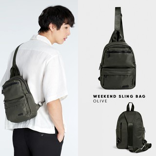 WEEKEND SLING BAG กระเป๋าคาดอก