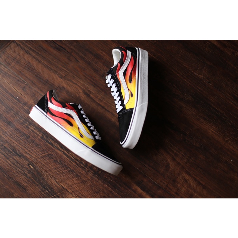 Oldskool FLAME PACK Vans กระเป๋าเปลวไฟ