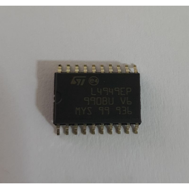 L4949EP IC Power Supply O/P 5 VDC ,DC supply voltage range 5 V - 28 V