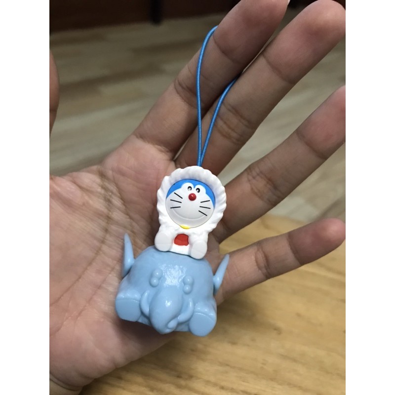[Doraemon] พวงกุญแจโดรมอน เป็นของเล่นได้