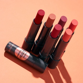 essence PERFECT matte lipstick