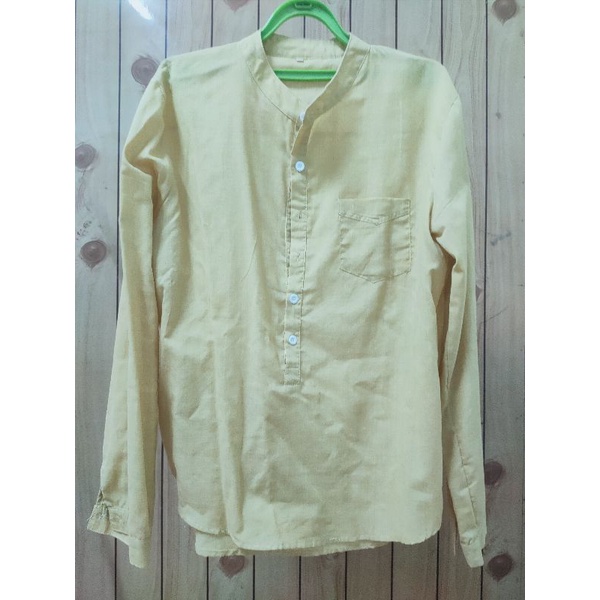 เสื้อเชิ้ตคอจีนผ้าบางๆใส่สบาย อก44 ราคาย่อมเยาว์ 400บาท 15$ 15usdt