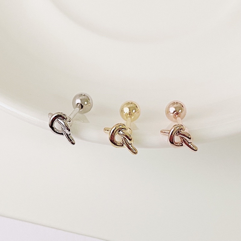 Simple knot [piercing] จิวหู