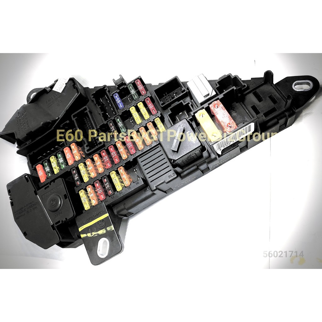 อะไหล่BMW E60 แผงฟิส์วท้ายรถ (Rear power distribution box)