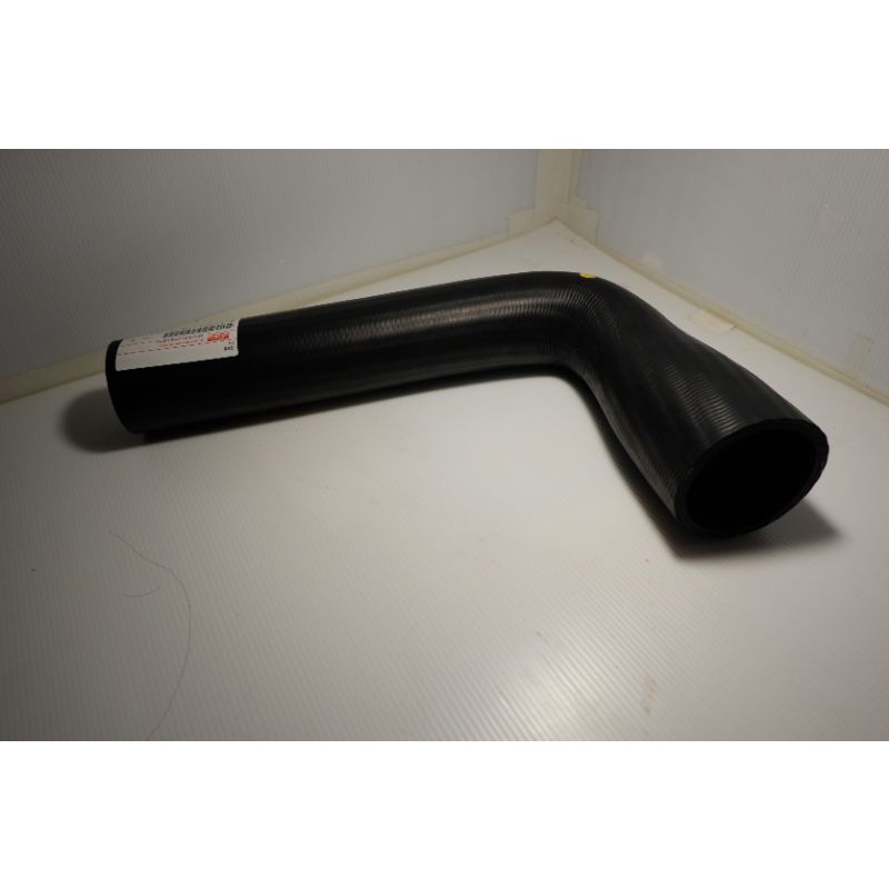 ท่อยางหมั้อน้ำบน GXZ'02 
GXZ'02 320HP
6SD1TC แท้