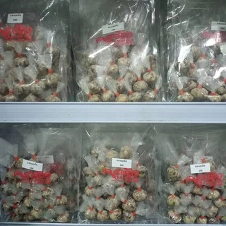 แหนมเห็ด ครูต้อ 220 กรัม (20ตุ้ม)