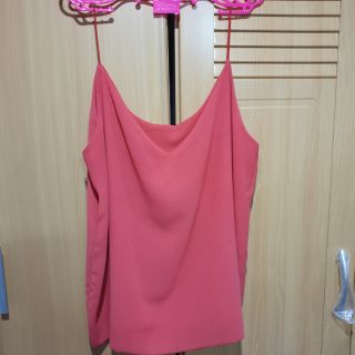 เสื้อสายเดี่ยวเส้นเล็ก *มีตำหนิตามรุป อก40-44