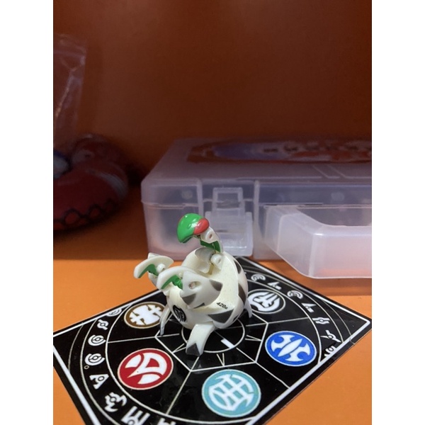 Bakugan/บาคุกัน แมนทิส สีมุกธาตุมืดสวยๆ B1 (แท้💯)