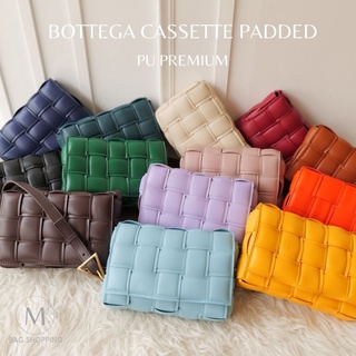 [ติดตามร้านรับส่วนลดทันที] กระเป๋าสะพาย bottega cassette padded PU Premium กระเป๋าสะพายข้าง กระเป๋าสพายผญ