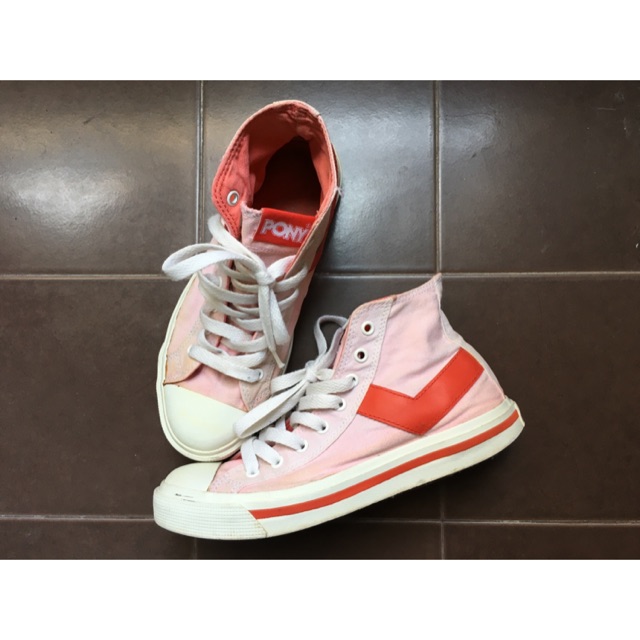 รองเท้า PONY หุ้มข้อ