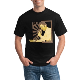 เสื้อยืดวงดนตรีเสื้อยืดลําลอง พิมพ์ลาย Elvis Presley Elvis Sun Records Elvis On Mic สําหรับผู้ชายall size