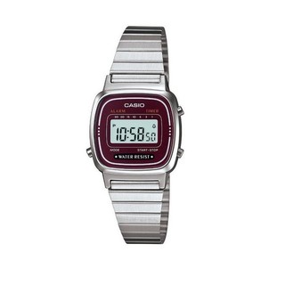 Casio นาฬิกาข้อมือผู้หญิง สายสแตนเลส สีเงิน รุ่น LA670WA-4DF,LA670WA