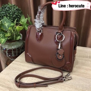 Pedro office bag with chain 2018 ของแท้ ราคาถูก