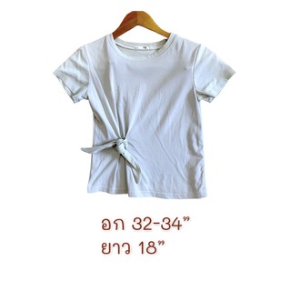 เสื้อยืดสีเทาอ่อน มือ2 ของจริงใหม่มาก